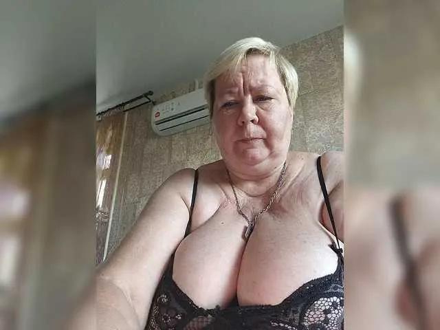 Alena61 from BongaCams