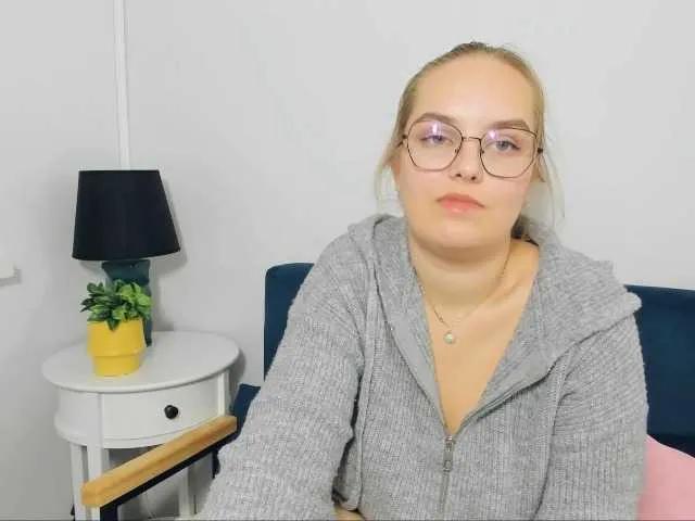 Watch naked camslut AlicePretty69 AlicePretty69 from BongaCams