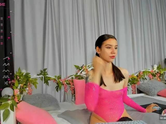 Amelia-skyy from BongaCams