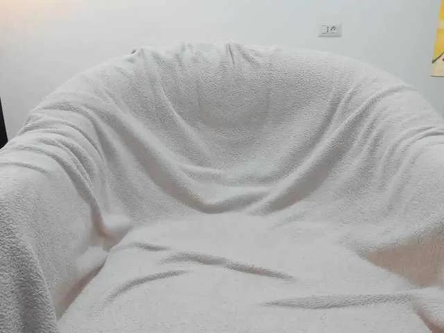 Sweet AryaAnna wants you to fuck her body now AryaAnna from BongaCams
