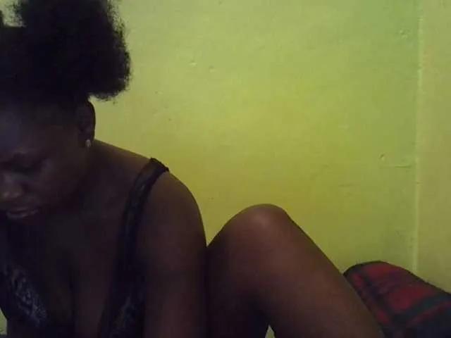 CUTE-LIZ from BongaCams