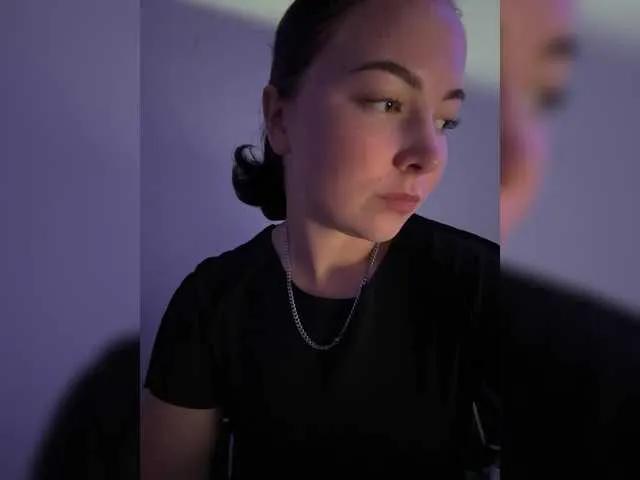 dreamgirl03 from BongaCams