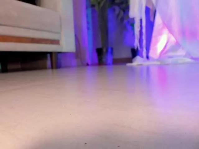 Watch BongaCams's EsmeraldaGrace EsmeraldaGrace from BongaCams