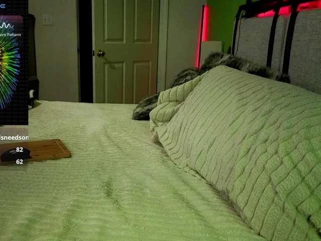 Watch slutty escort Ivynyxx ivynyxx from BongaCams