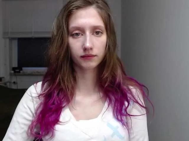 Discover 19 years old LUNAdream from BongaCams LUNAdream from BongaCams