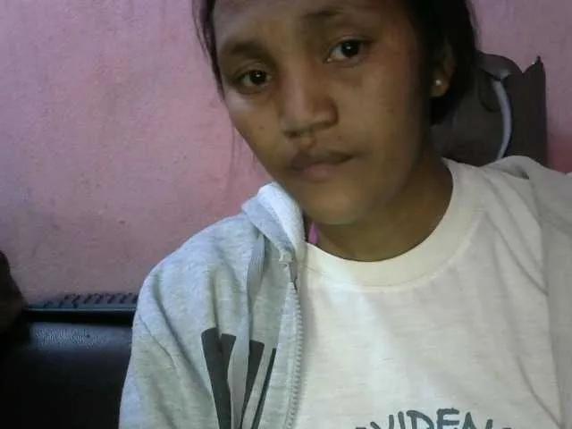 Lutricia from BongaCams