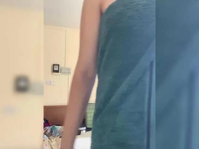 Sweet Marakuya16 wants you to fuck her body now Marakuya16 from BongaCams