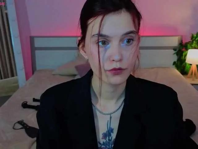 SusieMorris from BongaCams