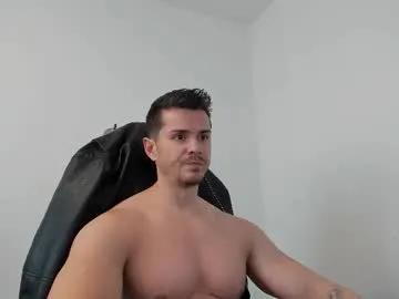 alphagodleatherking92 from Chaturbate