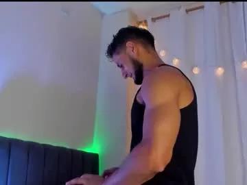 anthony_lewis_ from Chaturbate