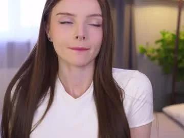 Try sexy slut Bellacle bellacle from Chaturbate