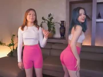 Watch naked slut Gladyshankins gladyshankins from Chaturbate