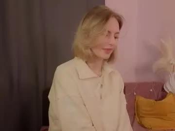 Masturbate to slutty slut Gwenkevwitch gwenkevwitch from Chaturbate