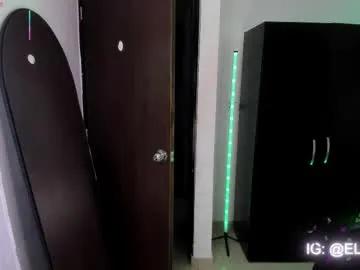 jade_candy21 from Chaturbate