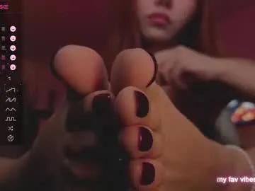 Try Chaturbate's Juliette_sunshine juliette_sunshine from Chaturbate