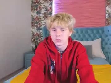 Watch Chaturbate's Kevinm1lky kevinm1lky from Chaturbate