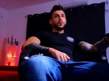 Explore sweet camwhore Mightyaaron mightyaaron from Chaturbate