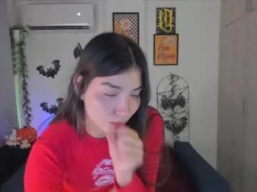 mishelkrave_ from Chaturbate