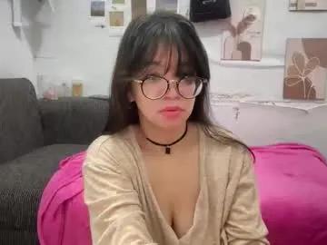 pinkyrosexx from Chaturbate