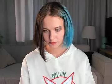 she_well from Chaturbate