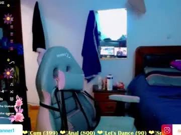 Cute Sofia_vanner wants you to fuck her body now sofia_vanner from Chaturbate