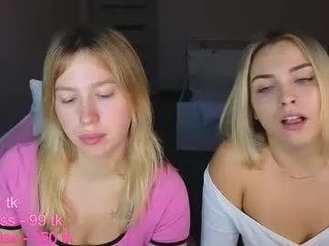 stefany_and_bettany from Chaturbate