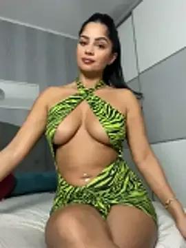 Masturbate to sweet camslut _adelle _adelle from StripChat