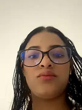 Masturbate to Arilw, they want to masturbate for you Arilw from StripChat