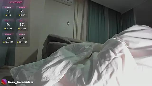 BekaHernandez from StripChat