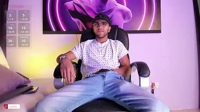 Cute Colstorw_ wants you to fuck his body now Colstorw_ from StripChat