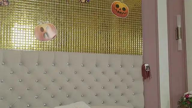 EmmaStarkk from StripChat