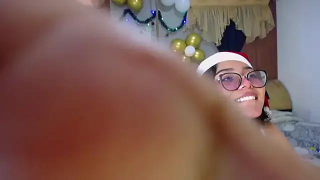 Watch Fire_and_moon, they want to masturbate for you fire_and_moon from StripChat