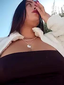 Freyja300 from StripChat