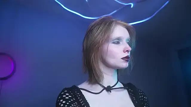 ginger_hugs from StripChat