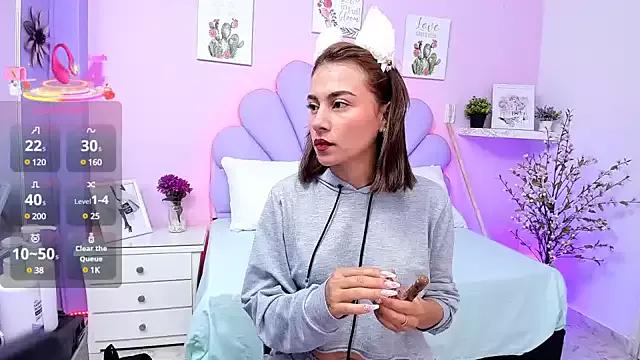 HannaPretthy from StripChat