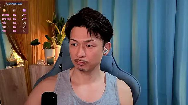 Naked HARU_STRIKE from StripChat HARU_STRIKE from StripChat