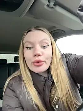 justmilaa from StripChat