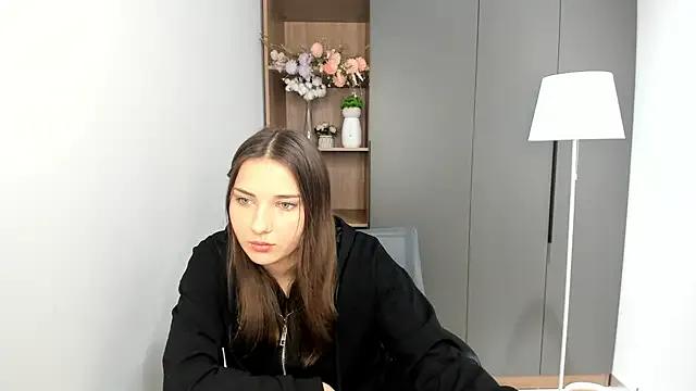 KateCahee from StripChat