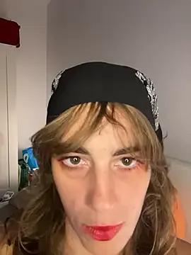 Lyv_Peccato from StripChat