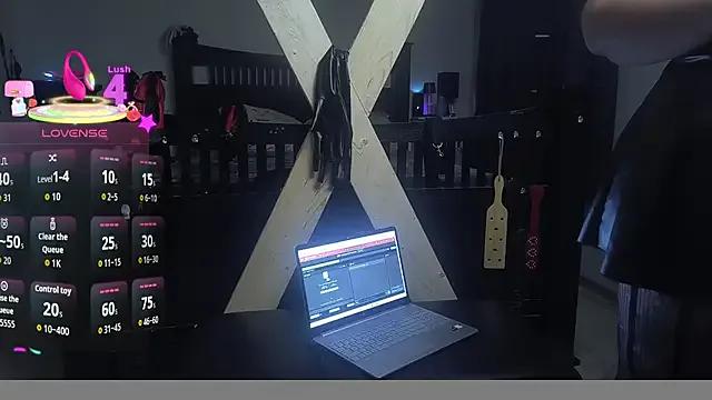 MacabreCouple from StripChat