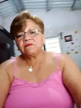 Madrastrahot69 from StripChat