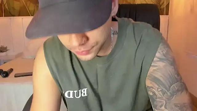 Mike_montoya01 from StripChat