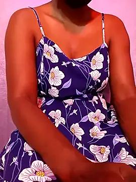 Mishel_hot from StripChat