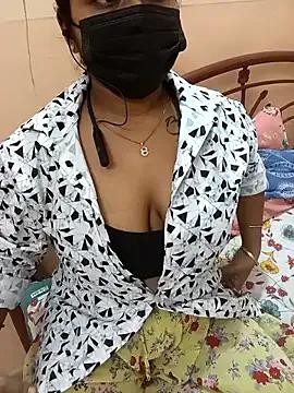 Naughty-Chaaya from StripChat