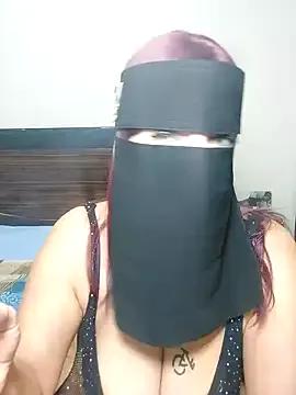 Nisreenn from StripChat