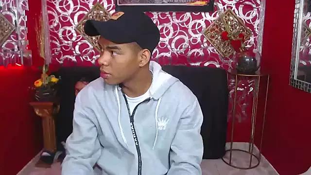 Sweet PEINBOYS wants you to fuck their body now PEINBOYS from StripChat