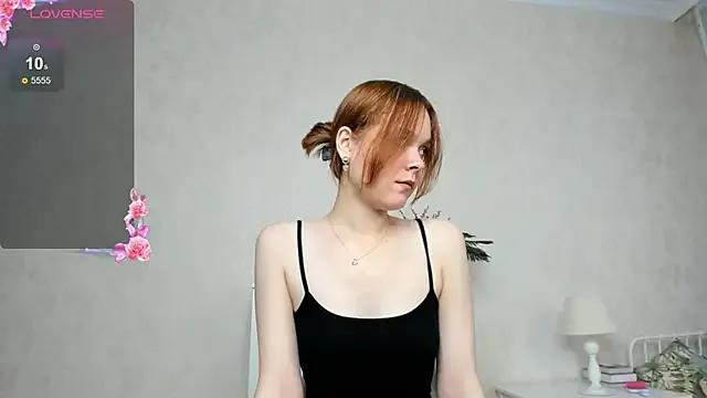 roxydolll from StripChat