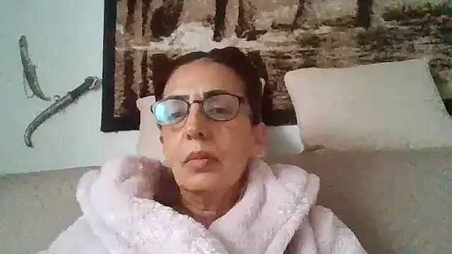 Sakari17 from StripChat