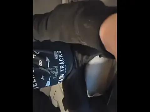 ShyGuyWannaTry from StripChat