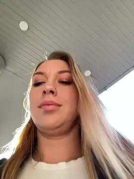 Sweet___Emily from StripChat